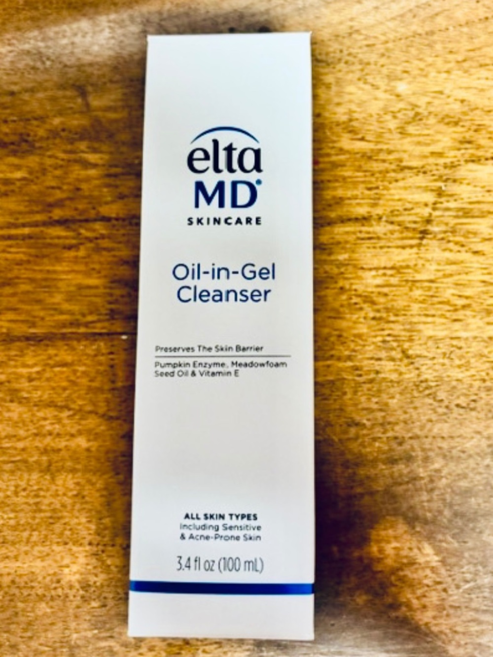 Elta MD Oil-In-Gel Facial Cleanser, 3.4 oz new
